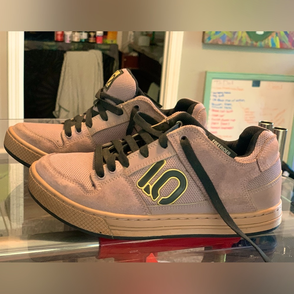 Adidas FIVE TEN Freerider Legacy Purple & Gum Like New Mountain Bike Shoes